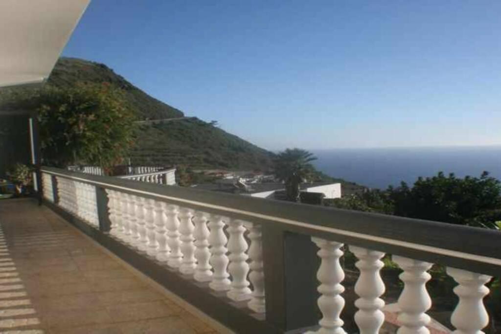 Arcos Grands Suites With Enormous And Private Pool. Arco da Calheta  Exteriör bild