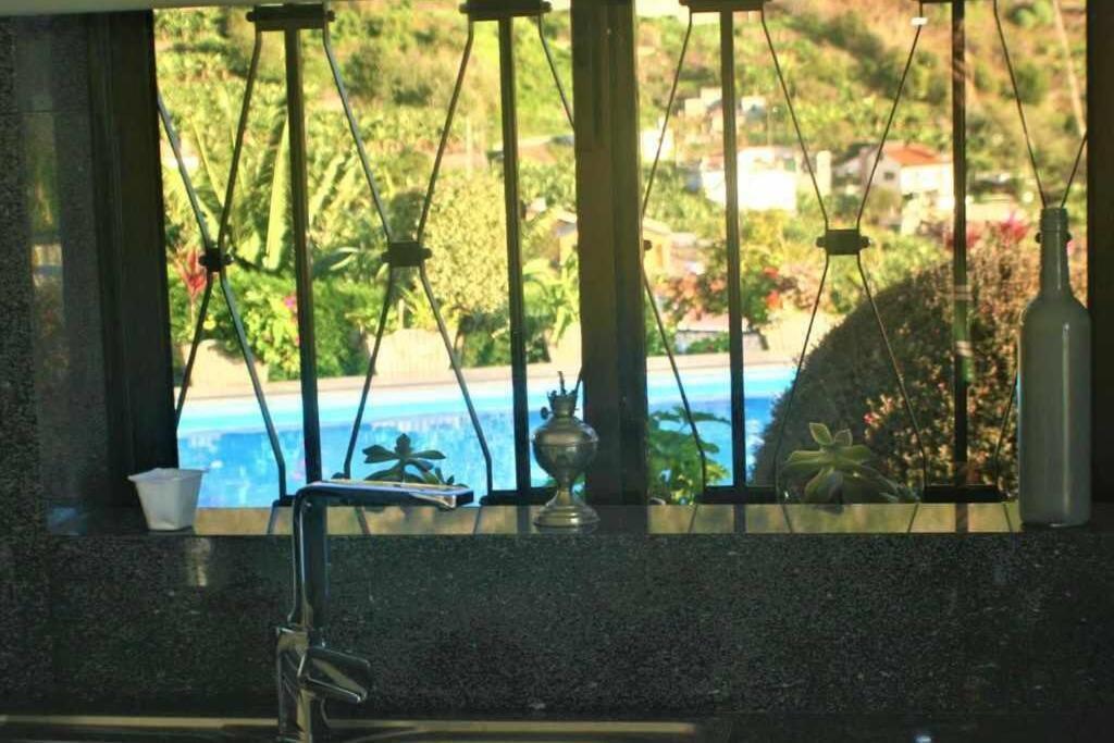 Arcos Grands Suites With Enormous And Private Pool. Arco da Calheta  Exteriör bild